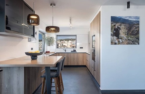 Chania Town Apartment | Sea & Sun Penthouse | Chania City Center