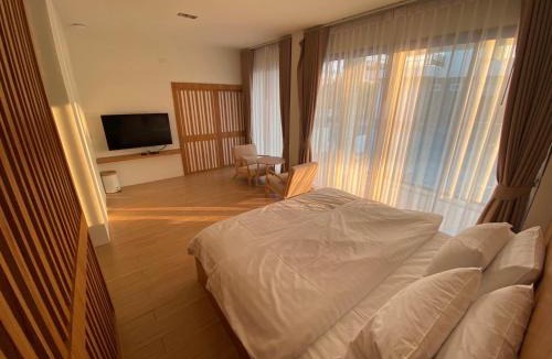 Samut Sakhon Hotel | Sea Suphan Villa
