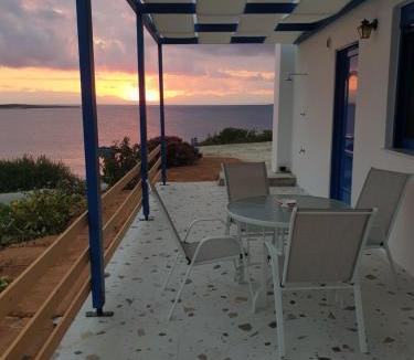 Archangelos Apartment | Sea View Holiday House