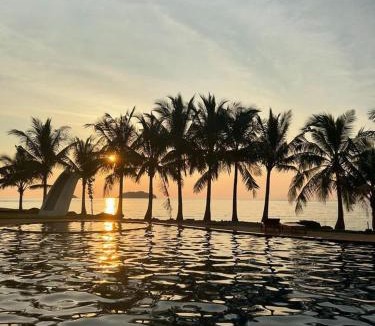 Ko Chang Villa | Sea view house, swimming pool