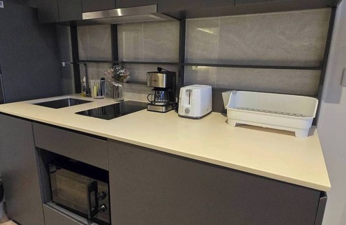 Pratumnak Hill Condo | Sea View Luxury -Best In Pattaya