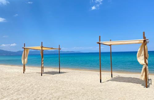 Ierissos Apartment | Seafront Oasis Beach Houses