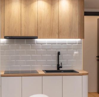 Pasalimani Apartment | Seaside Loft Near Piraeus Port at Freatida Beach