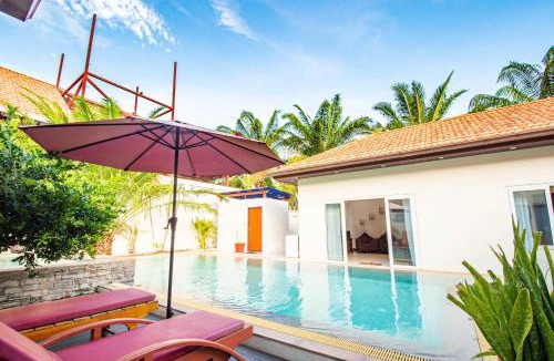Pratumnak Hill Villa | Seaside Villa 3 Pools, 2 mins walk to beach