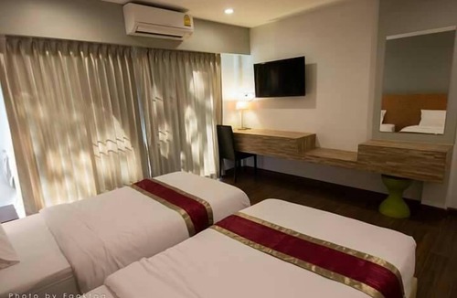 Mae Kon Hotel | Season Namkorn Resort