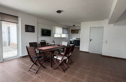 Psathopirgos Apartment | Seaview Villa at Rodini