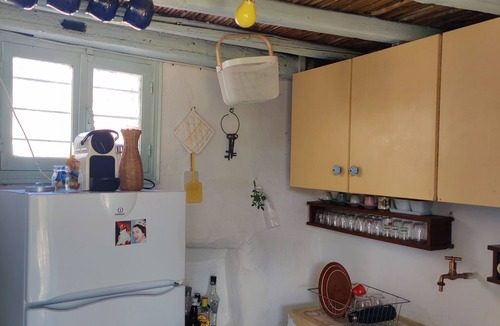 Adamas Cottage | Secluded 200-Year-Old Cycladic Retreat in Milos