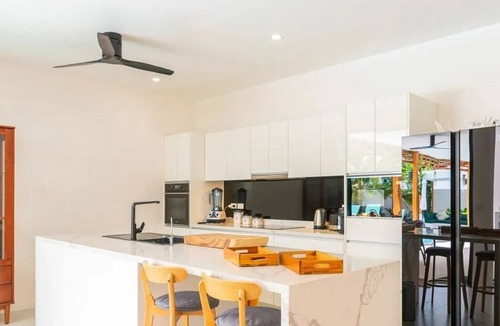 Lamai Villa | Serene 3-bedroom villa near Lamai Beach with private pool, sala, and lush garden