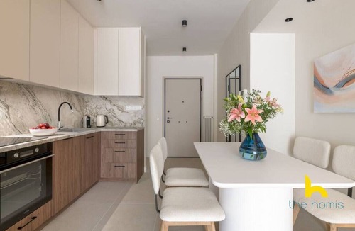 Plaka Apartment | Serene Family Retreat Luxury, Comfort Convenience