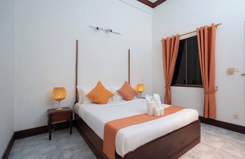 Siem Reap House | Serenity 4-Bedroom House with Private Pool