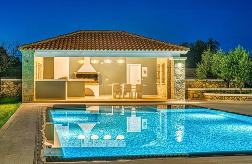 Drosia Villa | Serenity Zante - Three Bedroom Villa, Sleeps 6