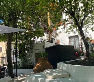 Samothrace Apartment | Sevastie’s home