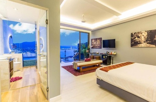Patong Resort | (SHA+)Indochine Sky Suite with Plunge Pool (009)