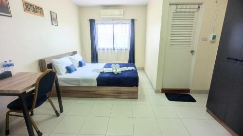Cha-am House | Shady Palms Guest House Cha Am Beach