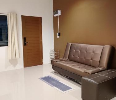 Pak Phraek House | Sheep House บ้านนับแกะ