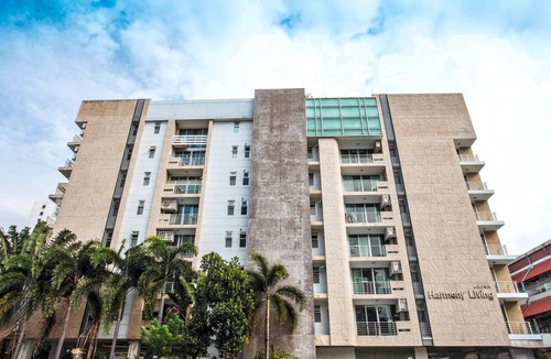 Khlong Toei Nuea Condo | Short-Term Rental Allowed - 5C Downtown Bkk Serviced Apartment