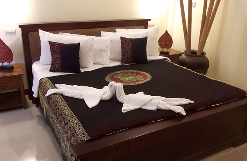 Bang Sare Hotel | Siam Court