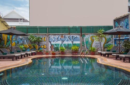 Taphul Village Area Hotel | Side Walk Hotel