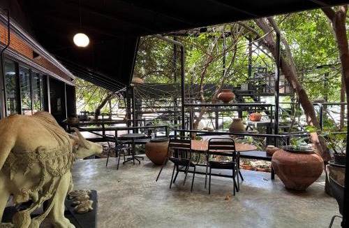 Samphao Lom Hotel | Silp-Pa Phra Nakorn Si Ayutthaya