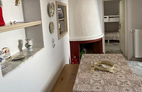 Skiros Apartment | Simple Greece Skyros- Άνετη διαμονή εντός του παραδοσιακού οικισμού 56τμ