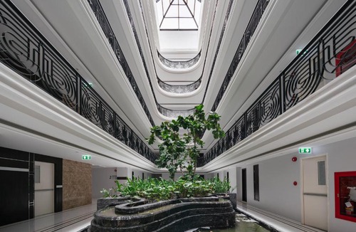 Pratumnak Hill Hotel | Sirin Exclusive Hotel and Residence