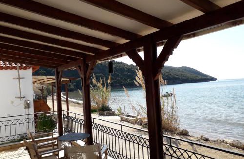 Pylos-Nestoras House | Sirius House