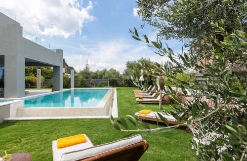 Platanias Town Villa | Sissy Luxury Villa Chania