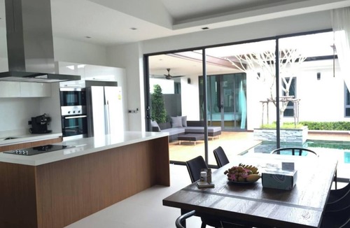 Choeng Thale Hotel | Sivana Place Phuket