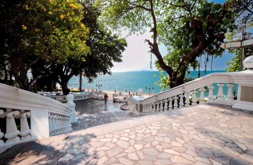 North Pattaya Apartment | Sky beach view