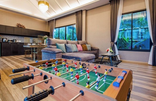 Kao Yai Villa | Sky Blue Private Pool Villa, Near Cham Am Beach