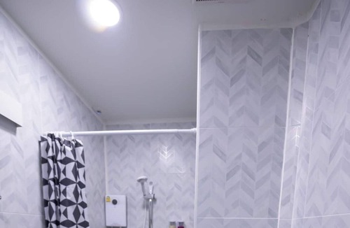 Makkasan Apartment | SkyLink Homes Classic Studio - Airport Link Prattunam Station