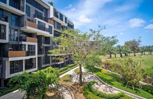 Laguna Condo | Skypark Aurora 3, One Bedroom 1Bx Deluxe