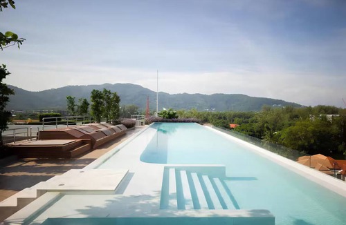 Cherngtalay Apartment | Skypark Laguna 2BR, Golf View, Rooftop Pool