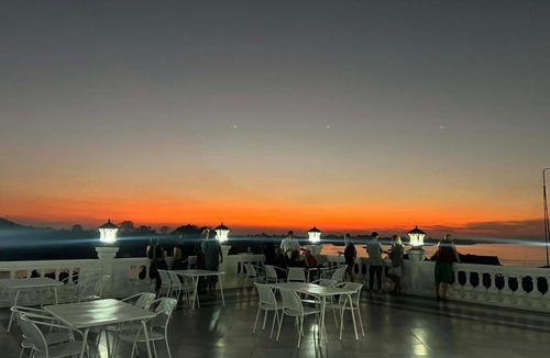 Don Det Hotel | Skyview Hotel