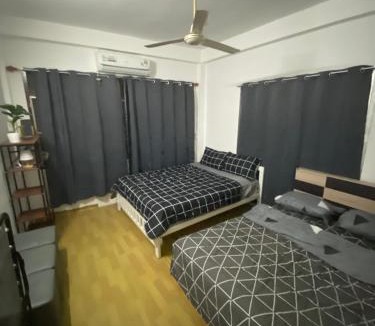 Yan Nawa House | Sleep Break Hostel Sathon