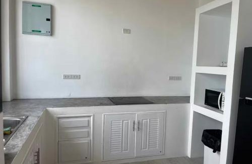 Maret Villa | Small villa perched with Mountain views Lamai