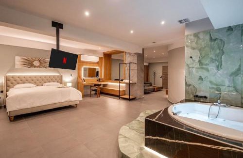 Irakleio Apartment | Smaragdi Luxury Jacuzzi Apartment Noho Premium Living