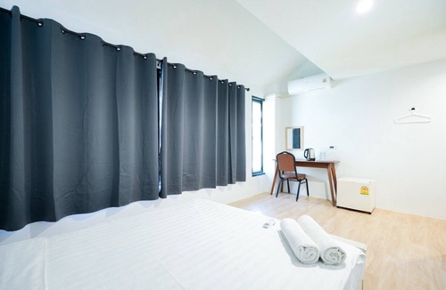 Nana Hotel | Snap INN Sukhumvit Soi 1