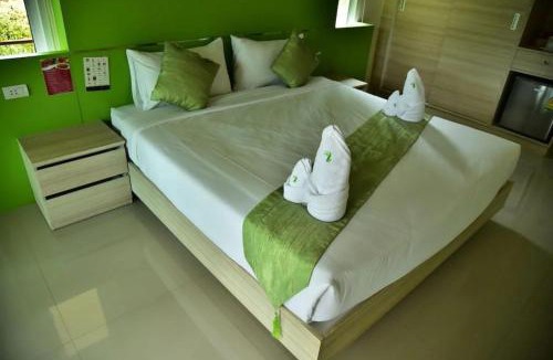 Song Phi Nong Hotel | Social Escape Hotel Lemon Chalet