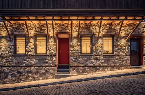 Lagkadas Apartment | Sohos - Sohos Traditional Homes - Hayati - Located right next to the mountain.