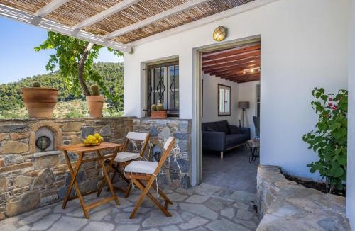 Stafylos House | Solea Cottage - Bright Escape in Skopelos