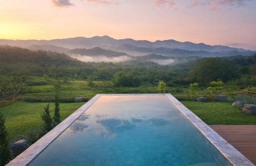 Lom Sak Villa | Solitude Villas