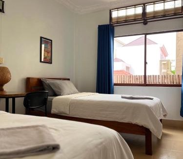 Kratie Hotel | Sorya Guesthouse & Dolphin Tours