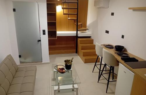 Old Town Apartment | Sotoportego