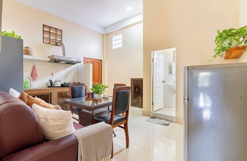 Ruessei Kaev Apartment | Sovann Haven - 2 Bedroom Retreat in Bassac Lane