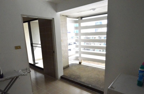 Ploenchit Apartment | SPACIOUS 3BR APT in the Heart of Bangkok