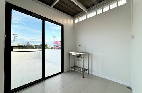 Bang Chak House | Spacious 4-bed 3-bath townhome in Phrakanong near True Digital Park