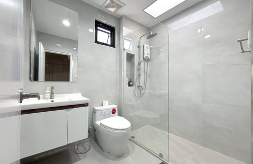 Bang Chak House | Spacious 4-bed 3-bath townhome in Phrakanong near True Digital Park