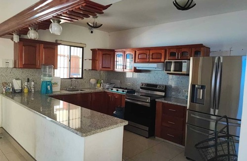 Leon House | Spacious and modern house with pool in León, Nicaragua
