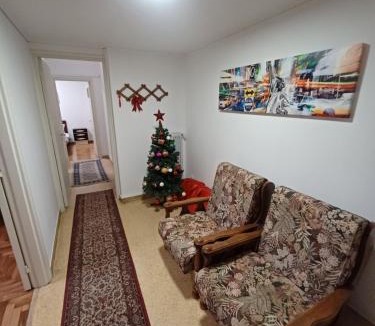 Psirri Apartment | Spacious Apartment 2 minutes from Omonoia Metro